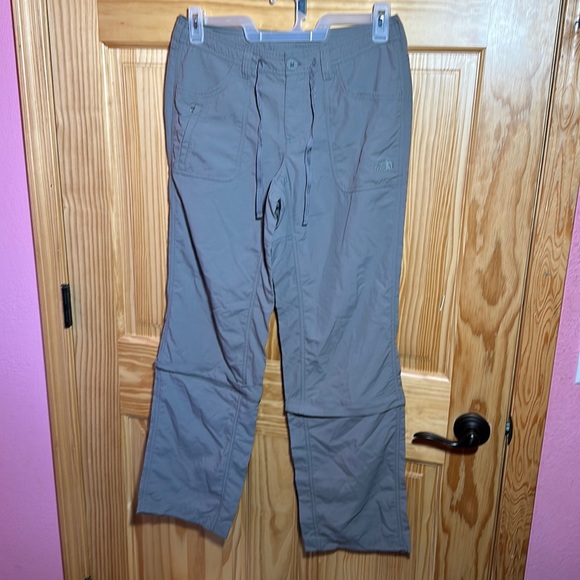 The North Face Pants - The North Face Hiking Pants Convertible to Capris